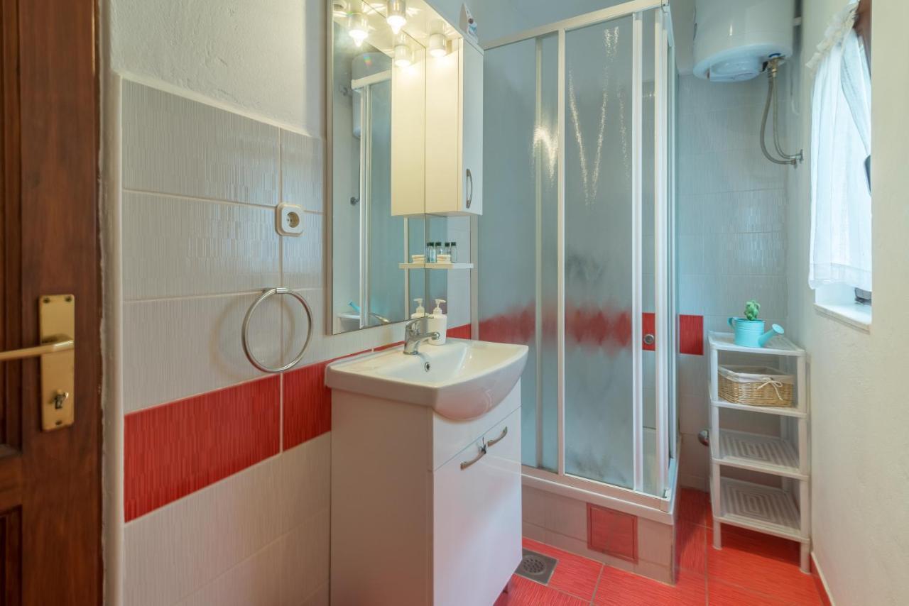 Apartments Bepina Biograd na Moru Kültér fotó