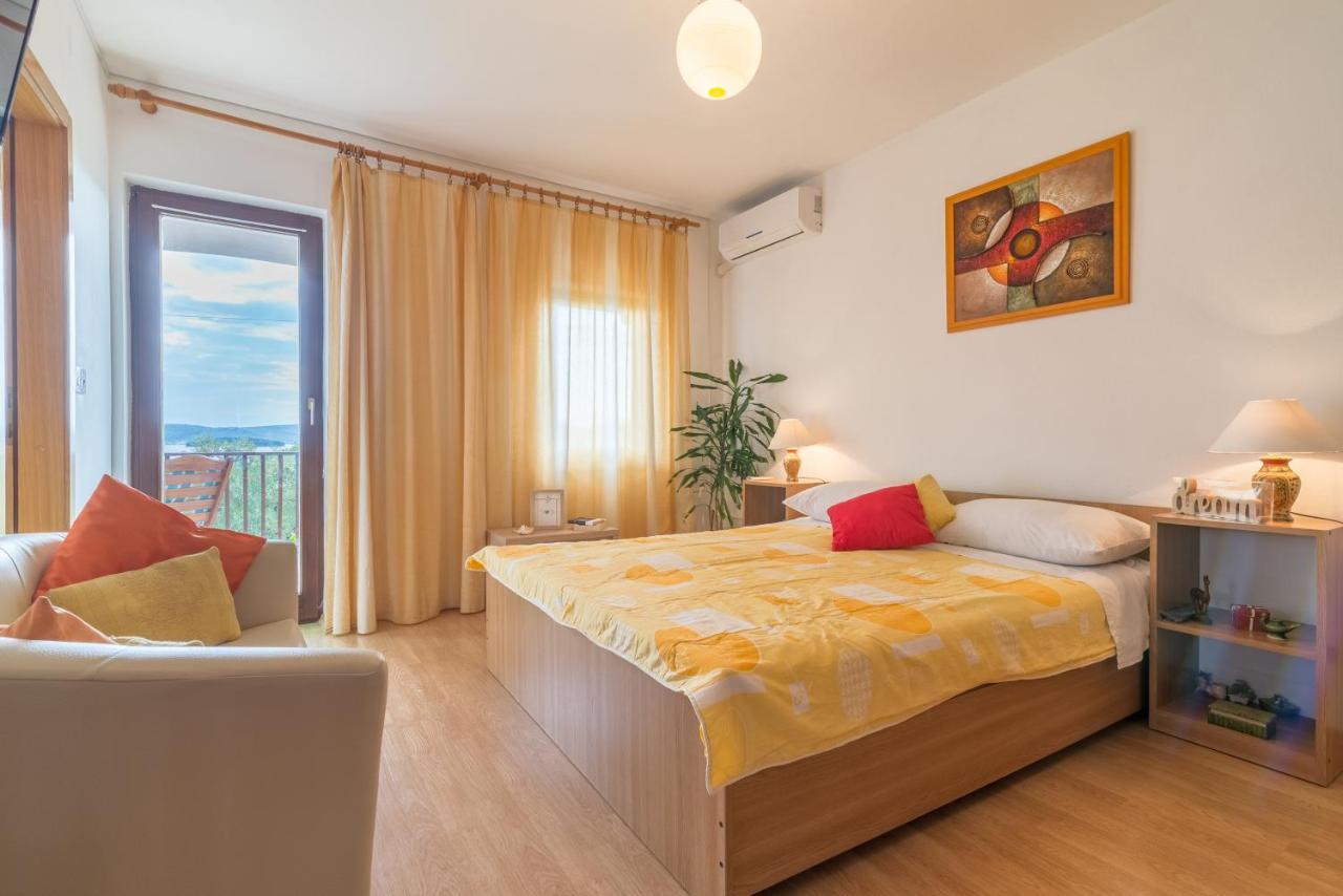 Apartments Bepina Biograd na Moru Kültér fotó
