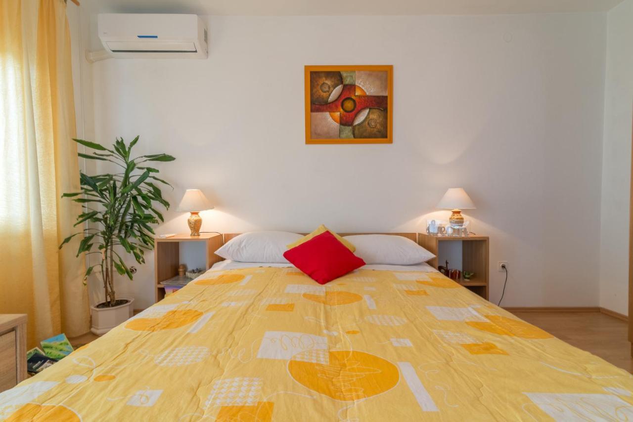 Apartments Bepina Biograd na Moru Kültér fotó